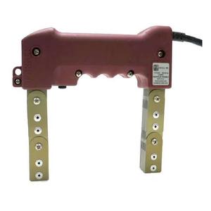 Parker P-2 AC Yoke Ergonomic design